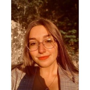 Meet your Posher, Alyss-ann